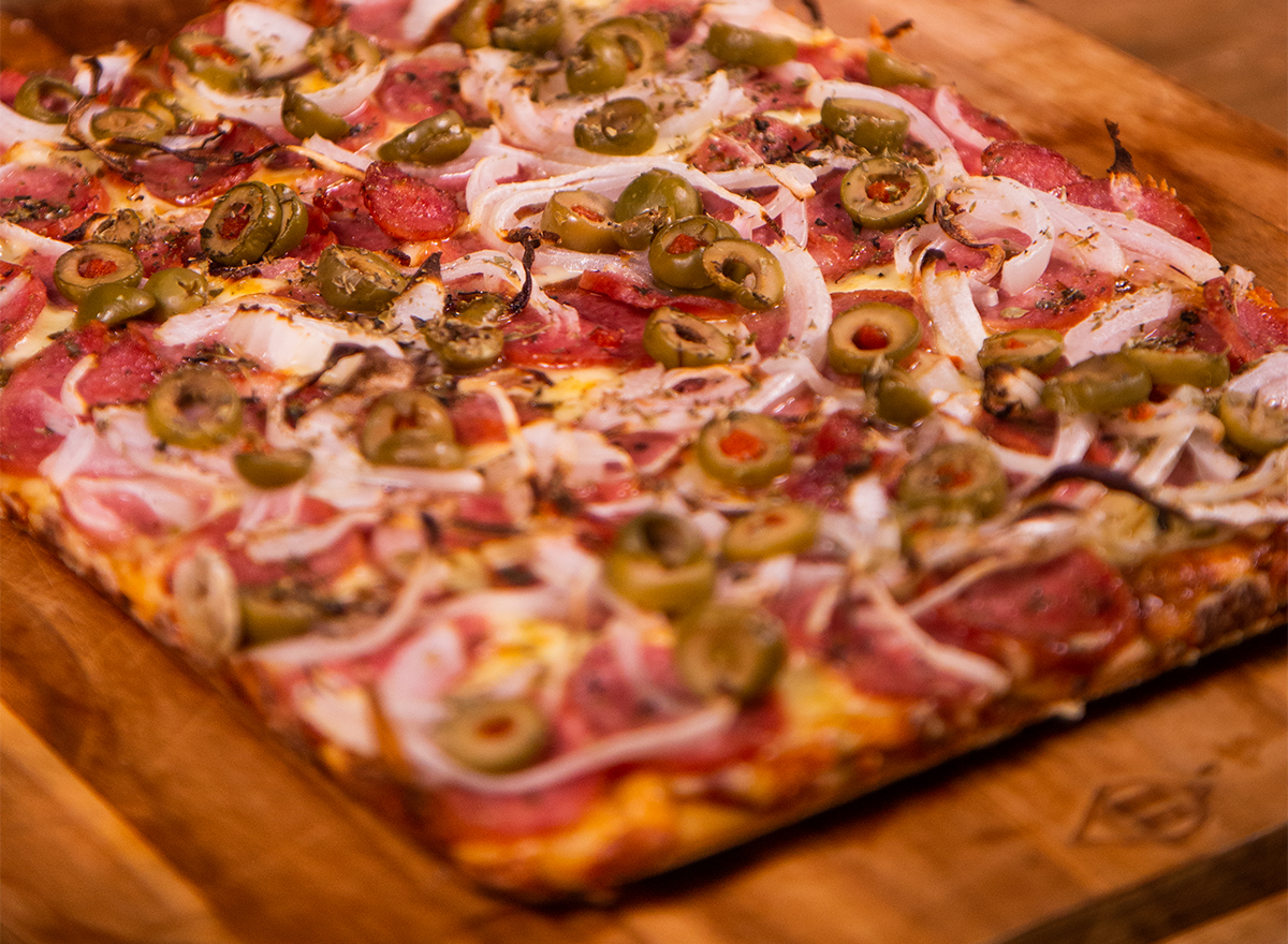 pizza_calabresa